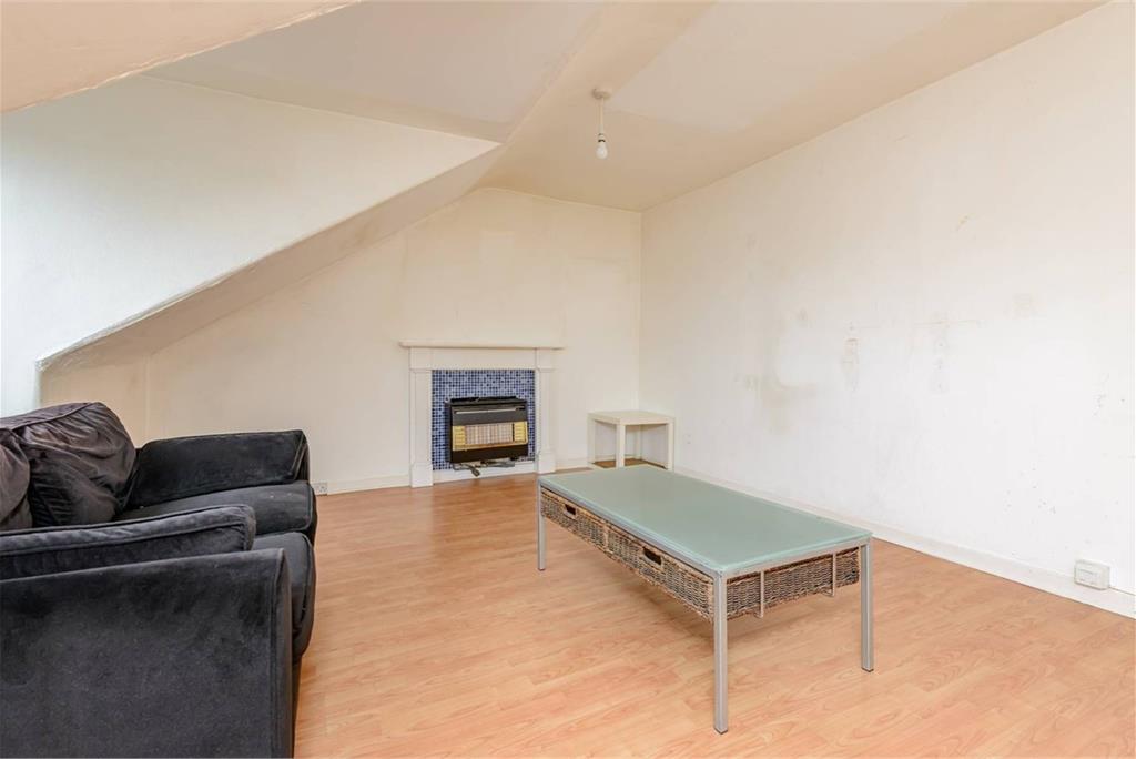 125 (4f), Leith Walk, EDINBURGH, EH6 8NP - image 5
