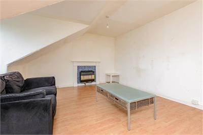 125 (4f), Leith Walk, EDINBURGH, EH6 8NP - image 5