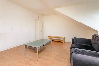 125 (4f), Leith Walk, EDINBURGH, EH6 8NP - image 6
