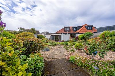 36 Woodhall Avenue, Juniper Green, Edinburgh, EH14 5BU - image 20