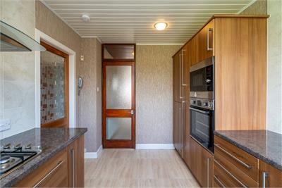 36 Woodhall Avenue, Juniper Green, Edinburgh, EH14 5BU - image 7