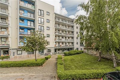 18 Lochend Butterfly Way, Edinburgh, EH7 5BF - image 1