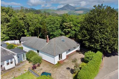 Netherlea, Brodick, Isle of Arran, KA27 8BY - image 1