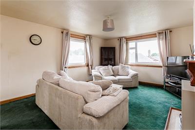 1d Edgefield Road, Loanhead, EH20 9DX - image 1