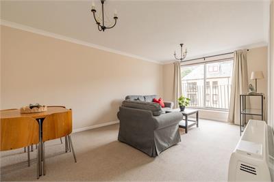6/6 East Parkside, Edinburgh EH16 5XJ - image 8