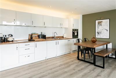 Flat 9, 5 Waterfront Avenue, Edinburgh, EH5 1RT - image 10