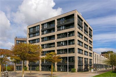 Flat 9, 5 Waterfront Avenue, Edinburgh, EH5 1RT - image 1
