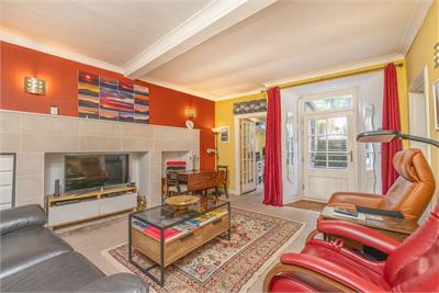 6b Castle Terrace, Edinburgh, EH1 2DP - image 2