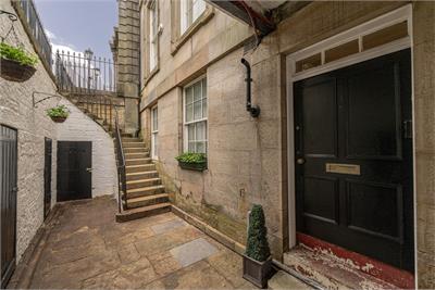 6b Castle Terrace, Edinburgh, EH1 2DP - image 4