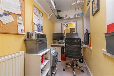 6b Castle Terrace, Edinburgh, EH1 2DP - image 8