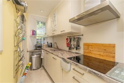 6b Castle Terrace, Edinburgh, EH1 2DP - image 10