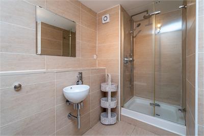 4/3 Davie Street, Newington, Edinburgh, EH8 9EB - image 12