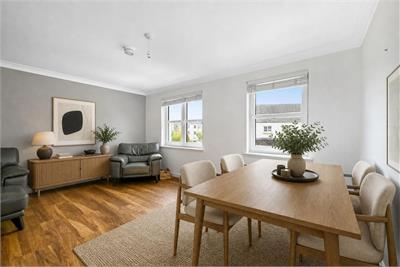 15D, Thorny Crook Gardens, Dalkeith, EH22 2RF - image 1