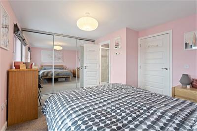 3 Barnyard Park Rigg, South Gyle, EH12 9LJ - image 16