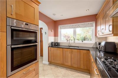 26 Galachlawside, Edinburgh, EH10 7JG - image 14