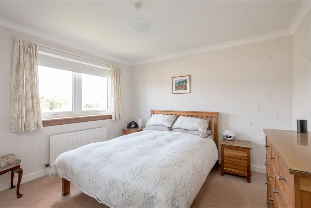 26 Galachlawside, Edinburgh, EH10 7JG - image 21