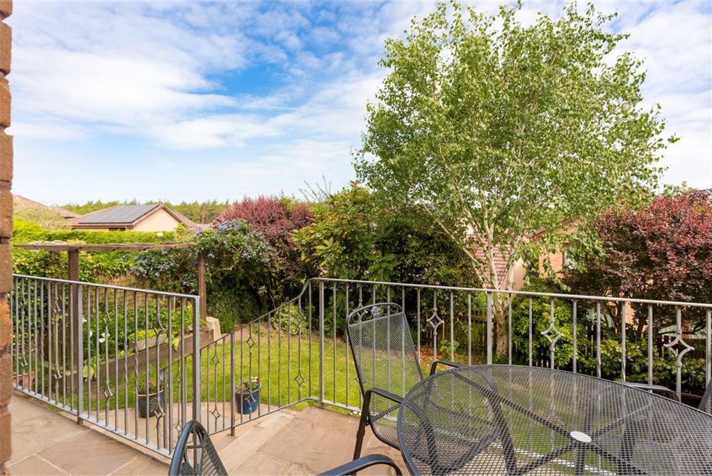 26 Galachlawside, Edinburgh, EH10 7JG - image 28