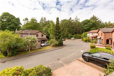 26 Galachlawside, Edinburgh, EH10 7JG - image 7