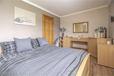 14 Camdean Crescent, Rosyth, KY11 2TJ - image 11