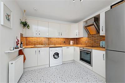4 South Lorimer Place, Cockenzie, EH32 0JE - image 3