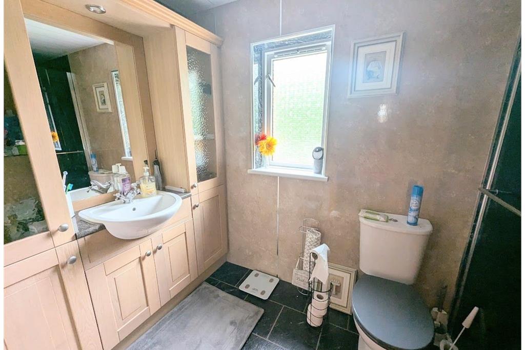 54 Castle-Break,
Ecclefechan,
Lockerbie,
DG11 3DX - image 10
