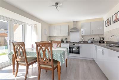 24 Pithead Heights, Prestonpans, EH32 9FW - image 4