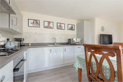 24 Pithead Heights, Prestonpans, EH32 9FW - image 5