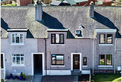 6 Braeside Crescent,
Castle Douglas,
DG7 1BW - image 1
