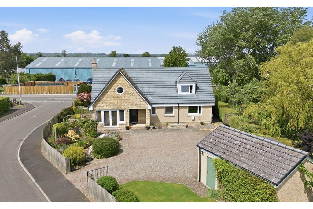 1 Stable Park,
Eccles,
Kelso,
TD5 7PT - image 38