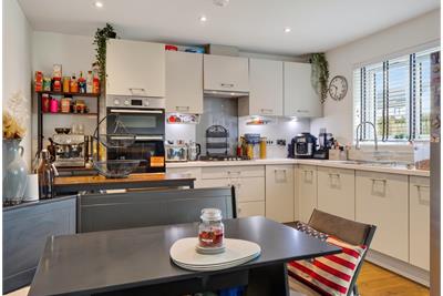 158 Kilmarnock Road, Mauchline, KA5 5LG - image 5