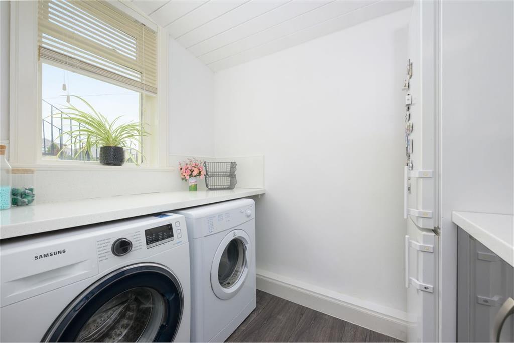 131 Brucefield Avenue, Dunfermline, KY11 4SU - image 18