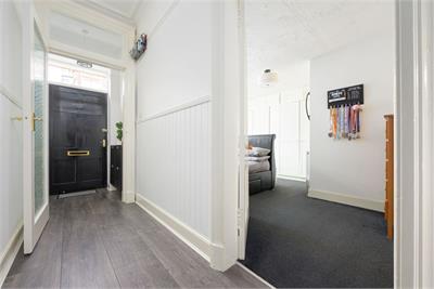 131 Brucefield Avenue, Dunfermline, KY11 4SU - image 3