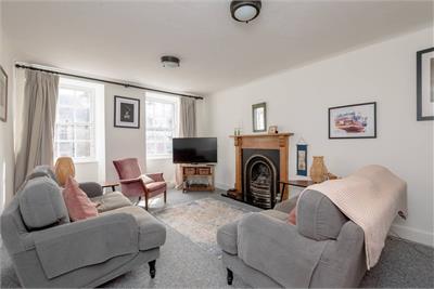 74b, High Street, Dunbar, EH42 1JH - image 1