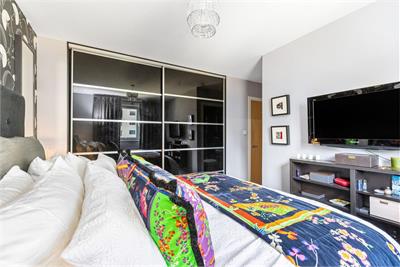 8/10 Western Harbour Terrace, Edinburgh, EH6 6JN - image 11