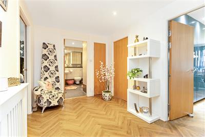 8/10 Western Harbour Terrace, Edinburgh, EH6 6JN - image 18