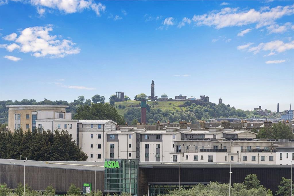 8/10 Western Harbour Terrace, Edinburgh, EH6 6JN - image 23