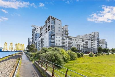 8/10 Western Harbour Terrace, Edinburgh, EH6 6JN - image 25