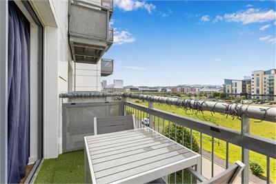 8/10 Western Harbour Terrace, Edinburgh, EH6 6JN - image 8