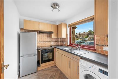 14 Old Mill Court, Dunfermline, KY11 4TT - image 3