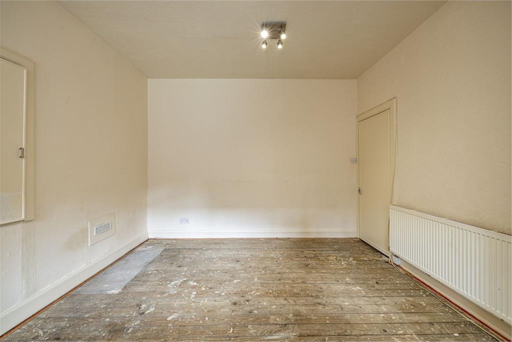 58 St Andrew Street, Galashiels, TD1 1DY - image 8