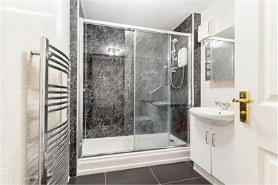 20/4 Cramond Road North, Cramond, EDINBURGH, EH4 6JE - image 13