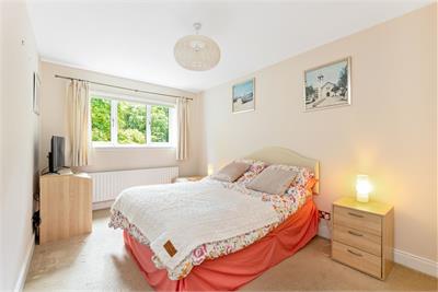 20/4 Cramond Road North, Cramond, EDINBURGH, EH4 6JE - image 13