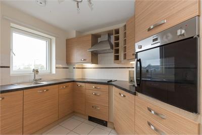 Flat 43 Lyle Court, 25 Barnton Grove, Barnton, Edinburgh, EH4 6EZ - image 6
