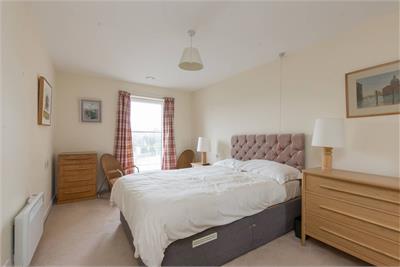 Flat 43 Lyle Court, 25 Barnton Grove, Barnton, Edinburgh, EH4 6EZ - image 9