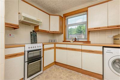 54 Lussielaw Road, Blackford, Edinburgh, EH9 3BY - image 5