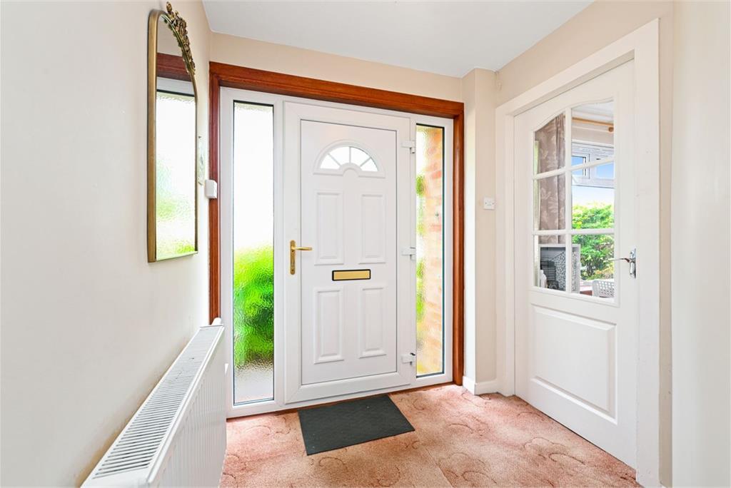 10 Silverburn Drive, Penicuik, Midlothian, EH26 9AQ - image 9