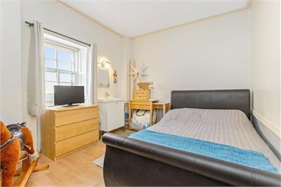 1 Vanburgh Place, Edinburgh, EH6 8AE - image 20