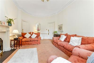 1 Vanburgh Place, Edinburgh, EH6 8AE - image 6