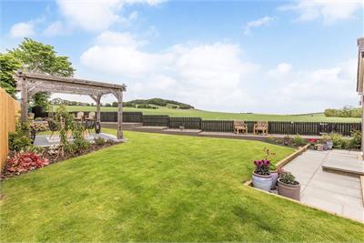 9 Lady Foulis Road,
Foodieash,
Cupar,
KY15 4FA - image 11