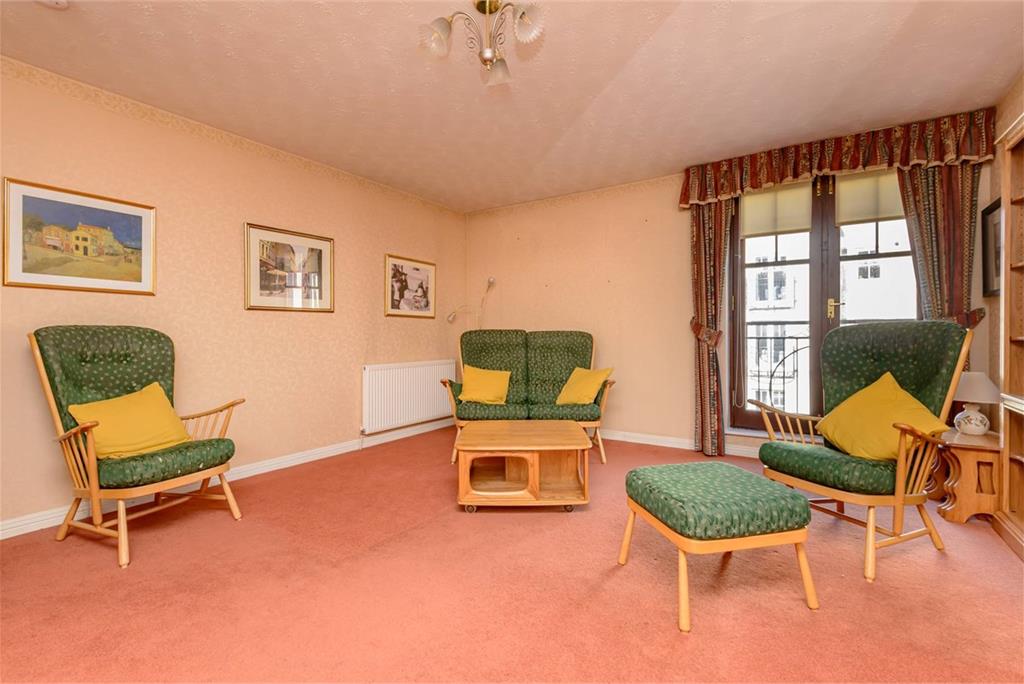 17 Huntingdon Place,
Bellevue,
Edinburgh,
EH7 4AX - image 2